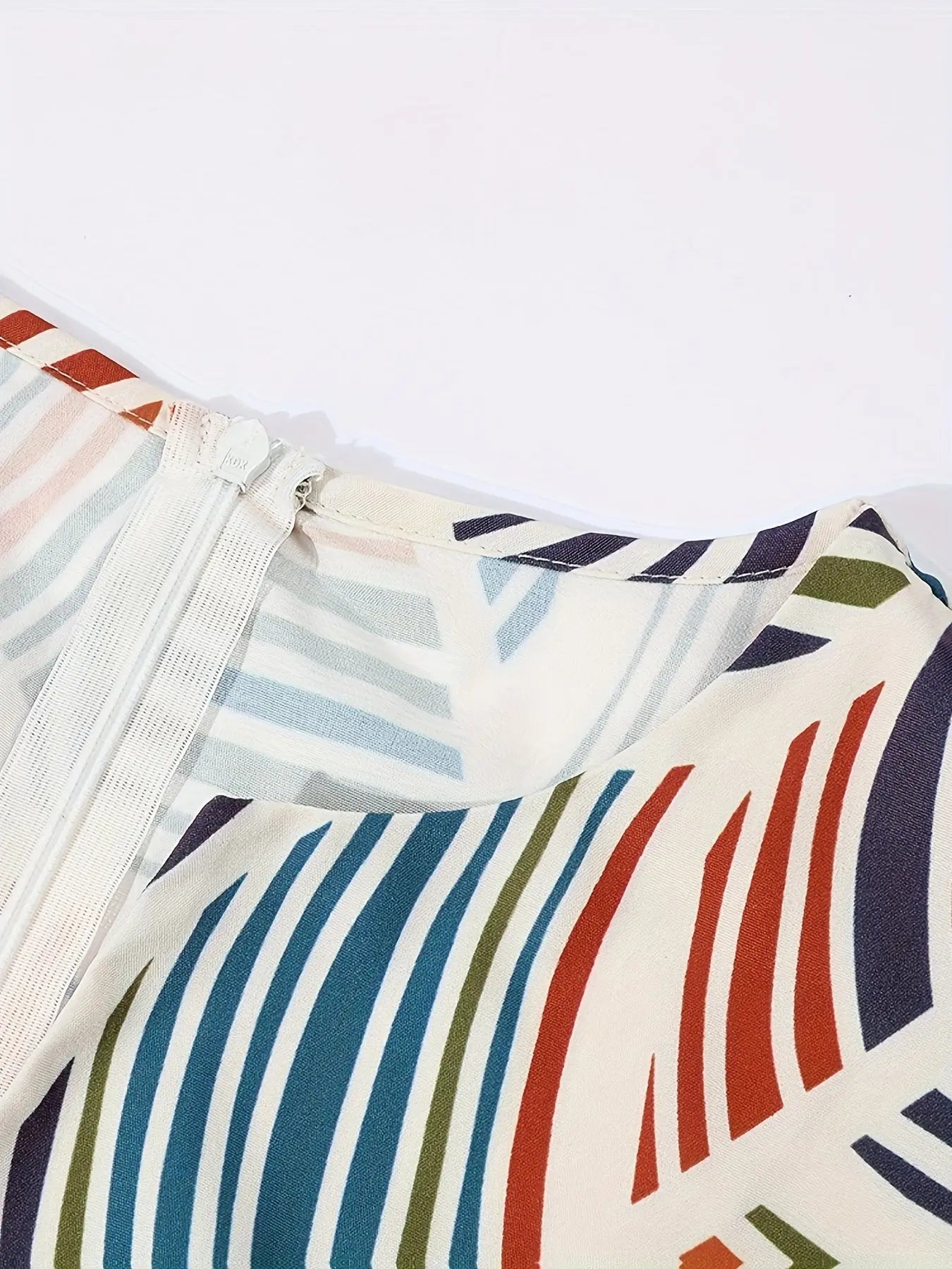 Vibrant Leaf Pattern Sleeveless Jumpsuit Toshe Women's Fashions