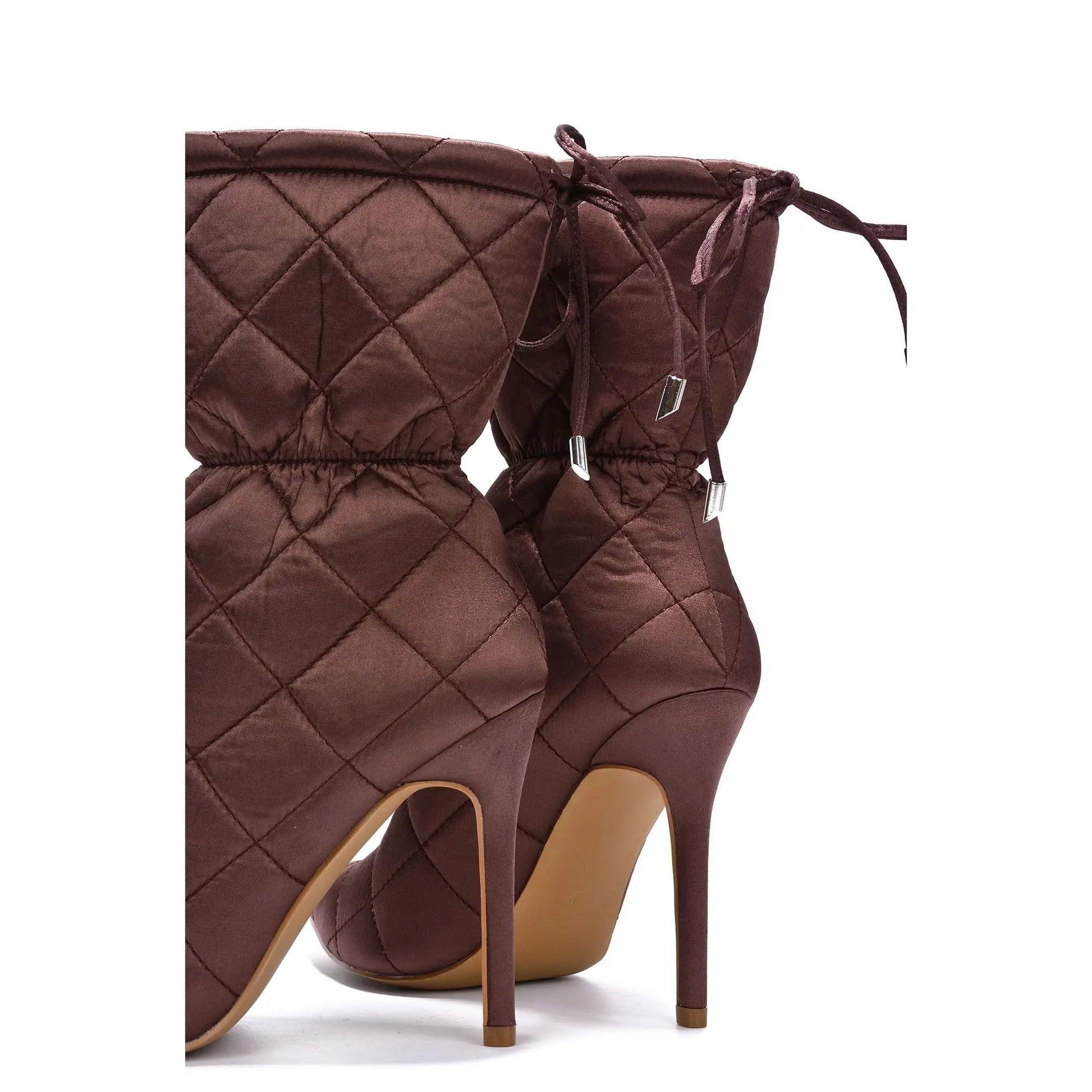 Quilted Beige Pointy Toe Boots Toshe Women's Fashions