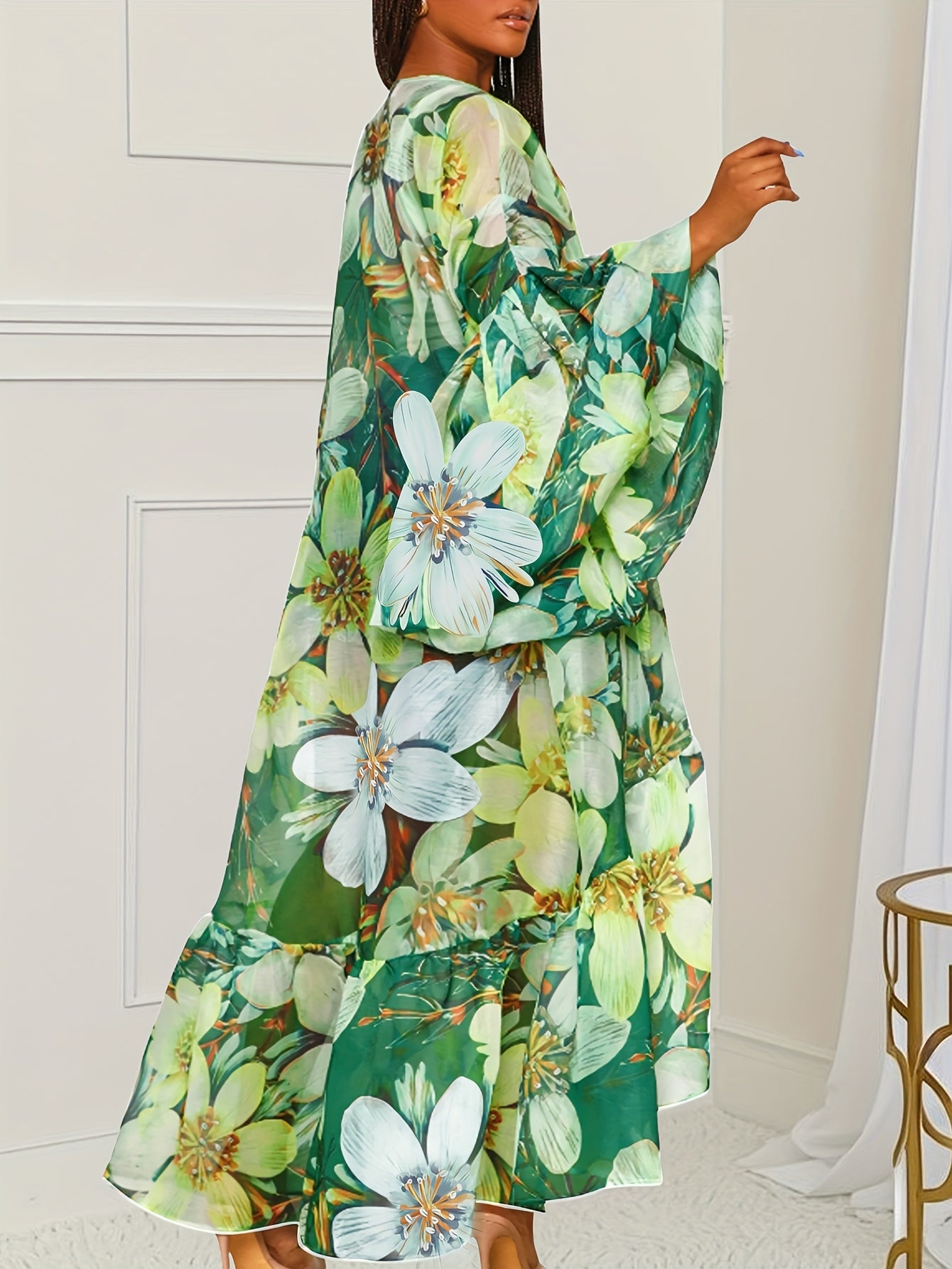 Chic Abstract Print Batwing Sleeve Cardigan