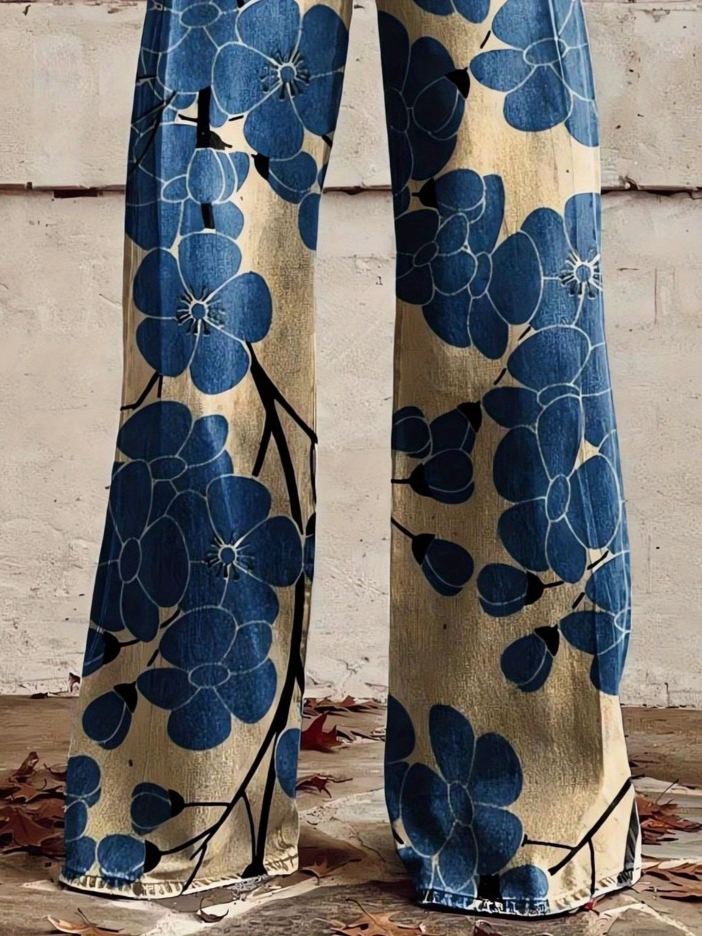 Bold Printed Wide-Leg Pants – Lightweight, Flowy & Statement-Making