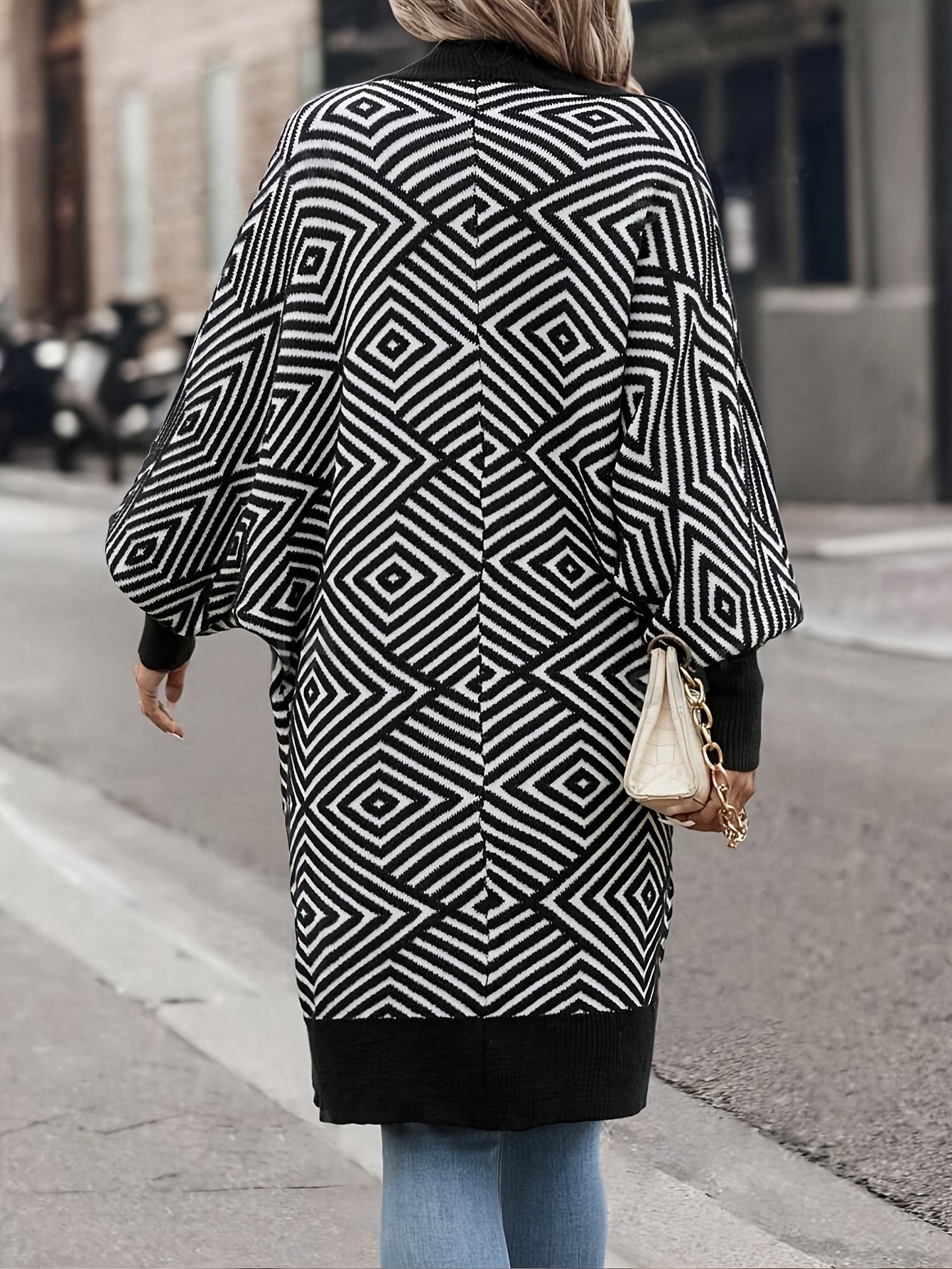 Black/White Acrylic Knit Open-Front Geometric Pattern Cardigan