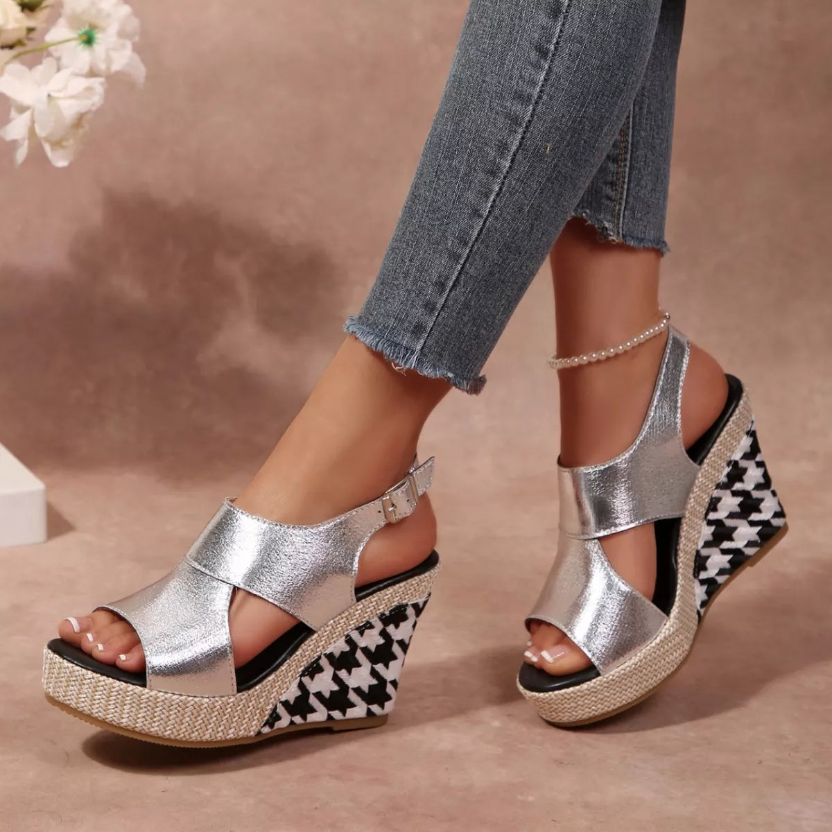 Heels-Boots-and-More Toshe Women's Fashions