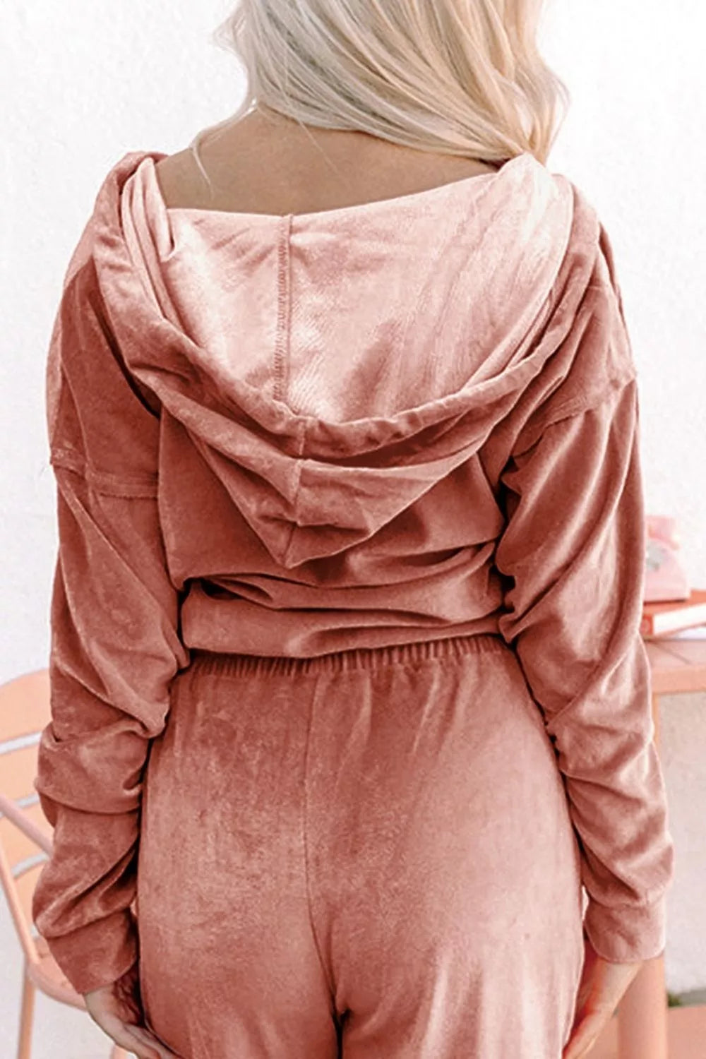 Trendsi zip-up dropped shoulder hooded top and matching pants set, casual athletic wear, with front zipper and relaxed fit.