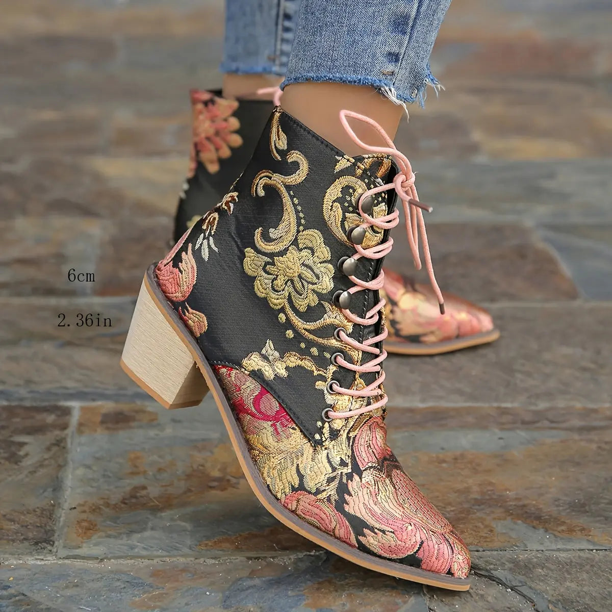 Vintage Western Flower Chunky Heel Boots Toshe Women's Fashions