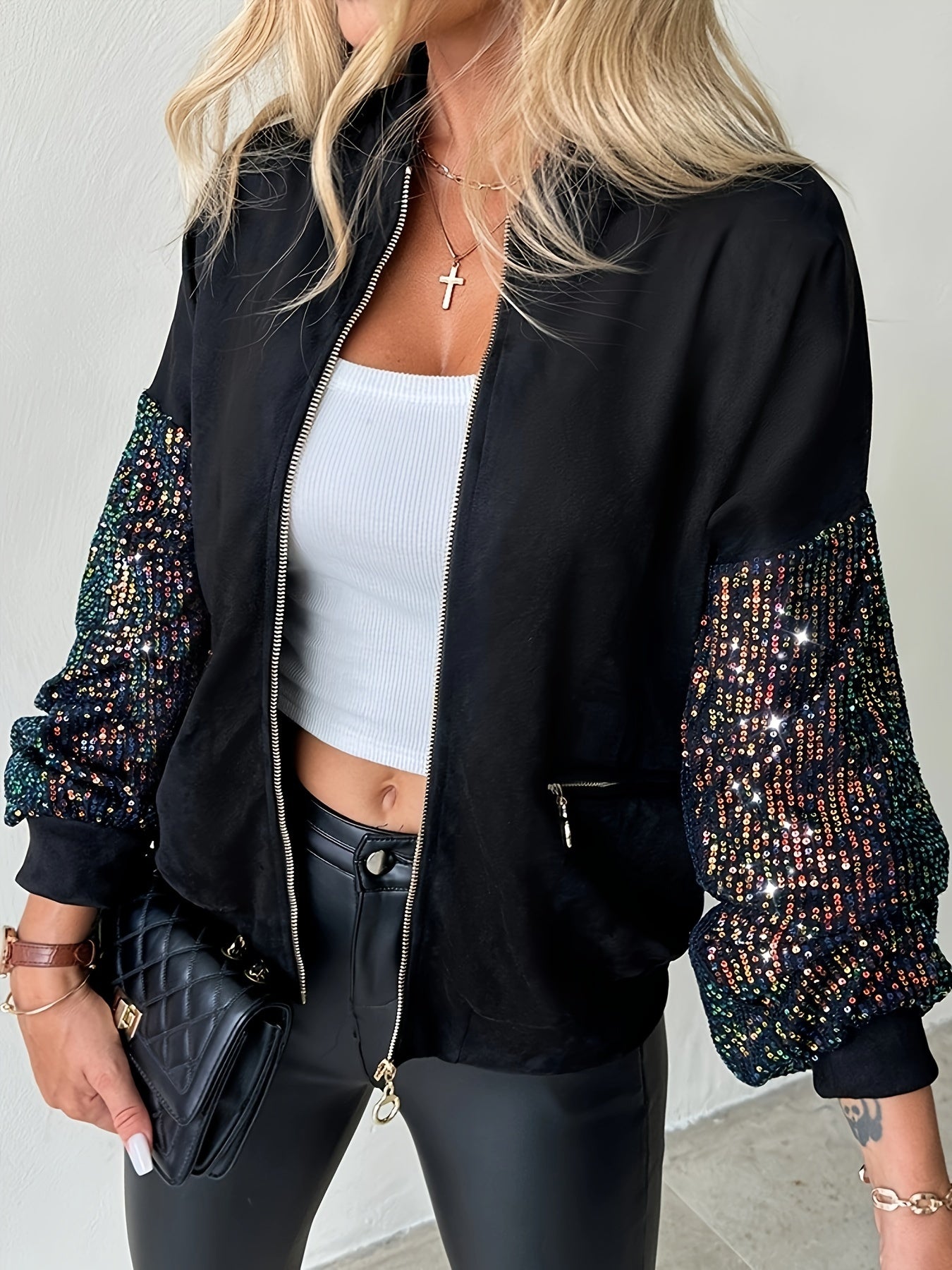 Midnight Spark Zipper Sweater – Cozy Comfort Meets Subtle Glam