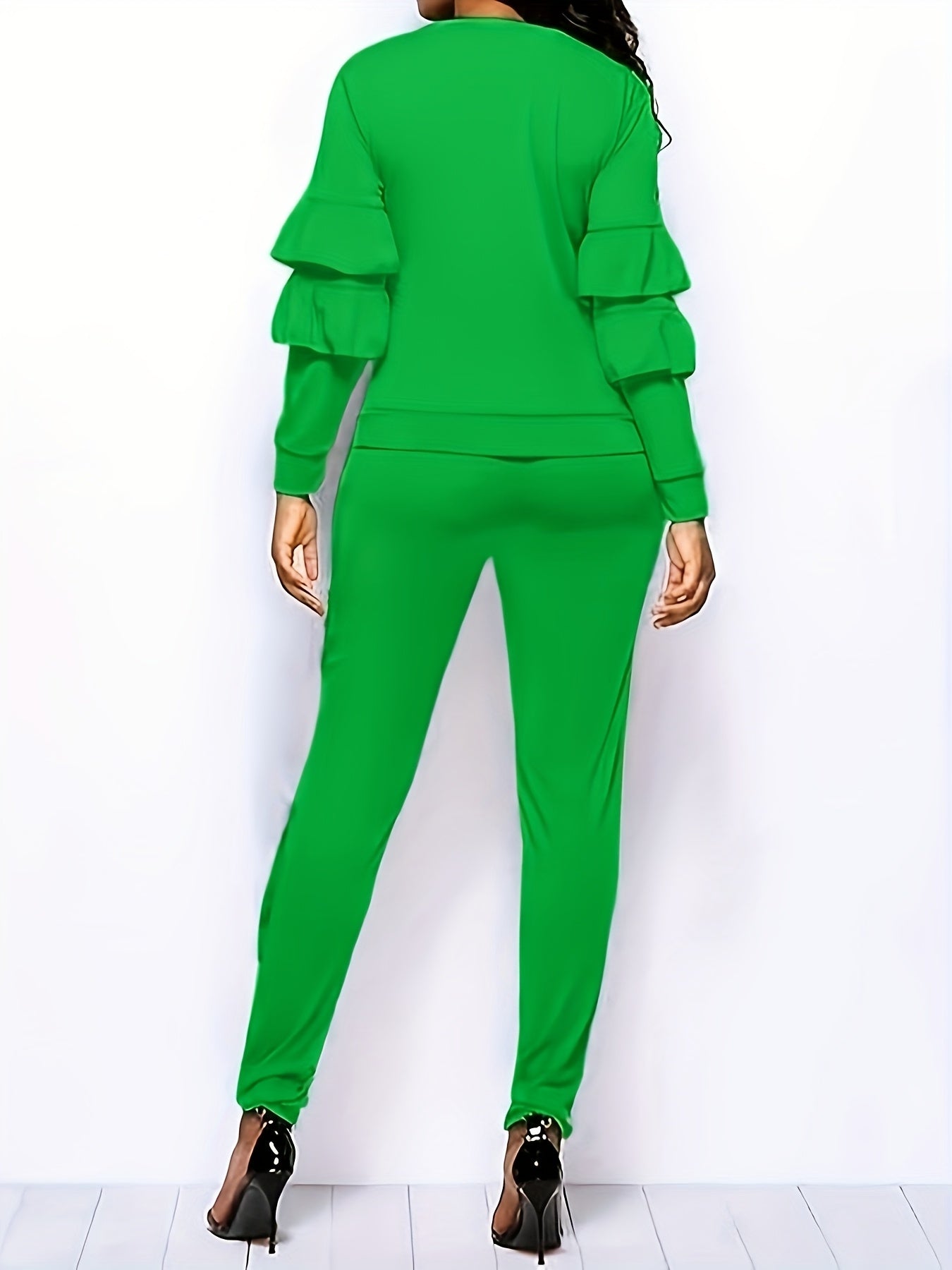 Ruffle-Sleeve Sweatshirt & Jogger Pants Tracksuit Set