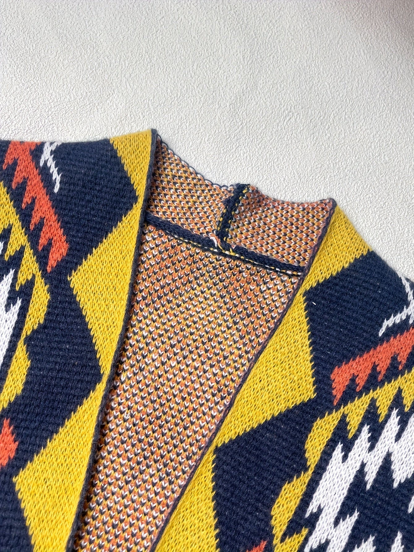 Geometric Print Knitted Cardigan – Cozy Open Front Sweater for Women