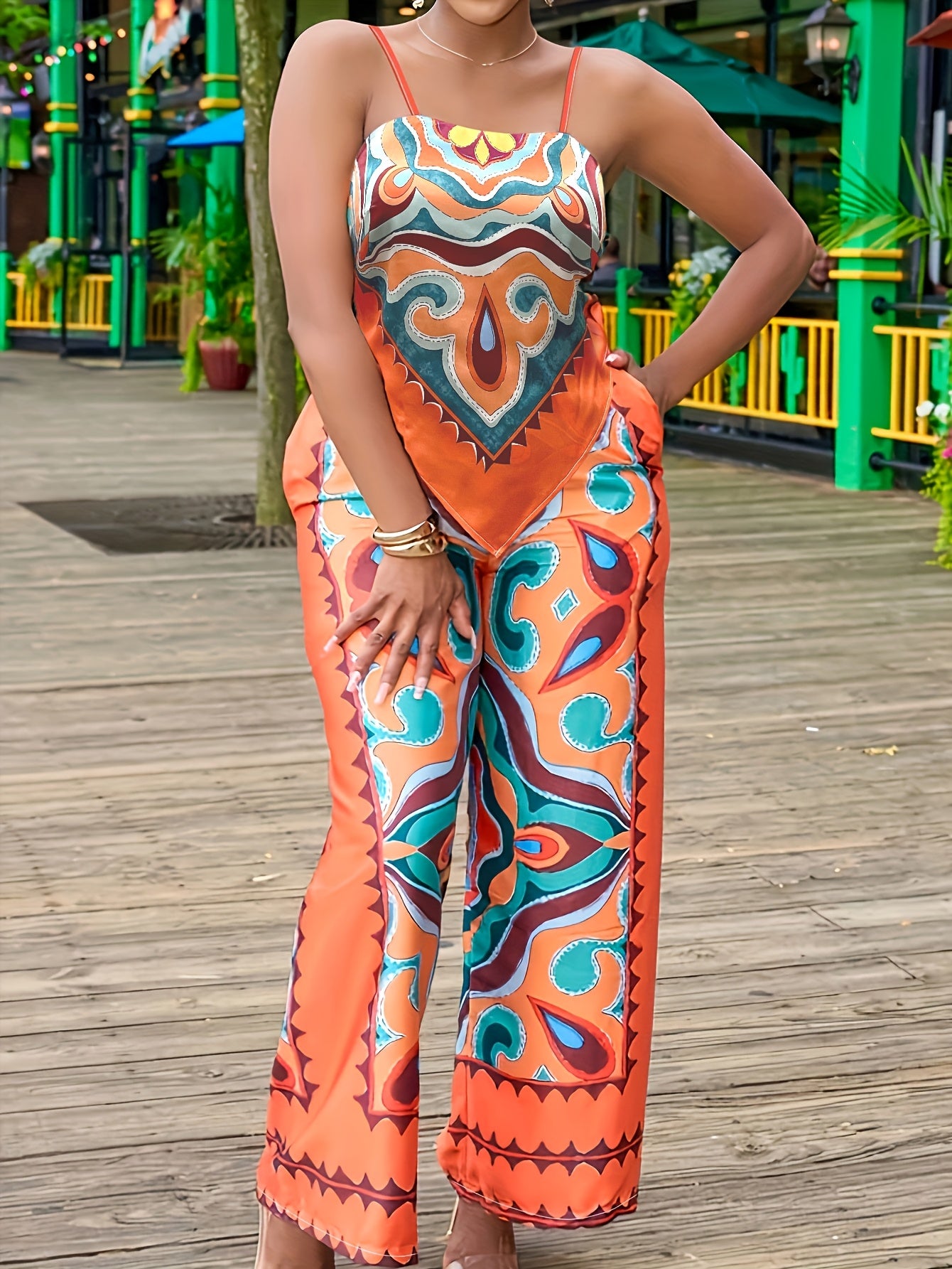Geometric Print Spaghetti Strap V Shape Hem and Straight Pants Set