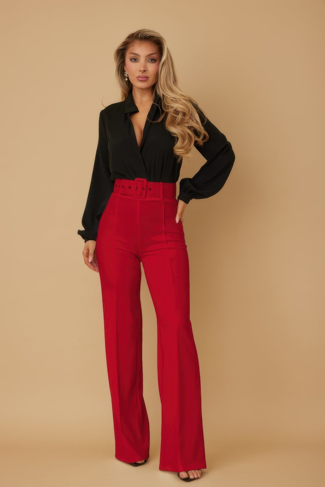 High waist pants with buckle belt from Toshe Women's Fashions, featuring a stylish fit and modern design.