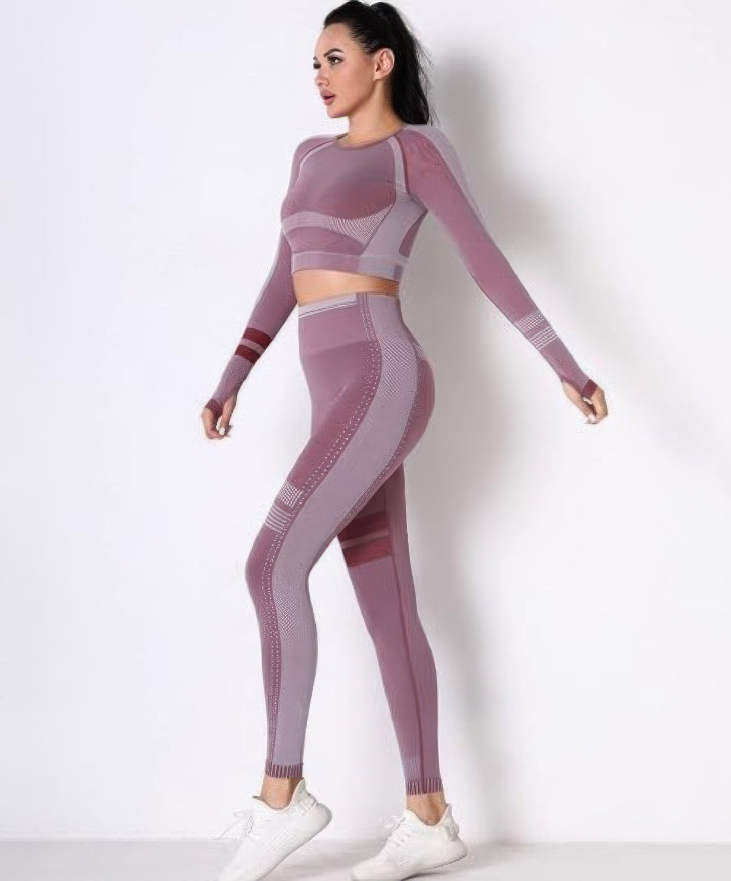 Toshe women's athleisure set with seamless cropped top and matching pants, soft fabric, stylish activewear for casual wear.