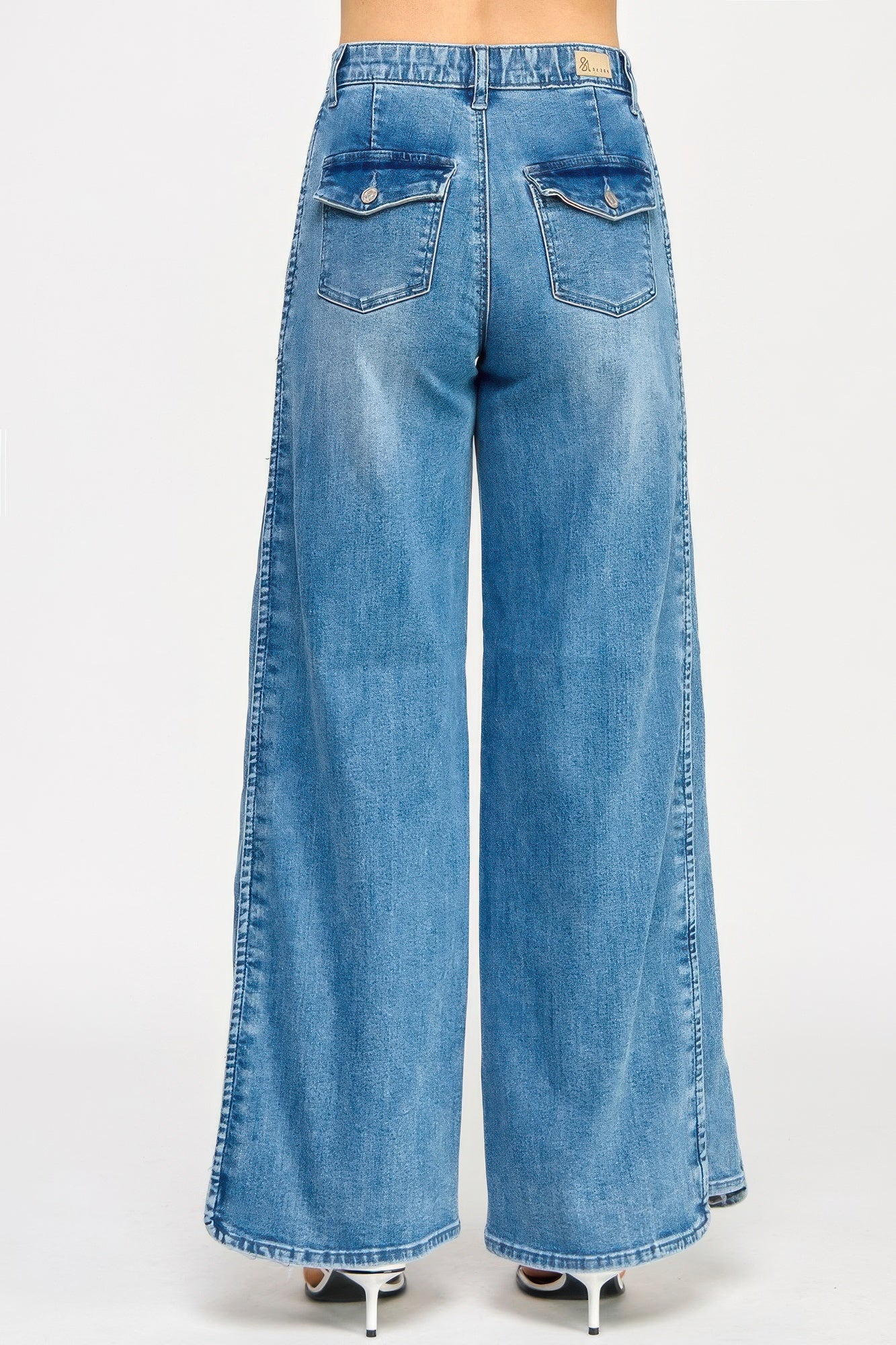 Toshe Women's Fashions high rise wide-leg pants with tummy control, showing the fit and style on a model.