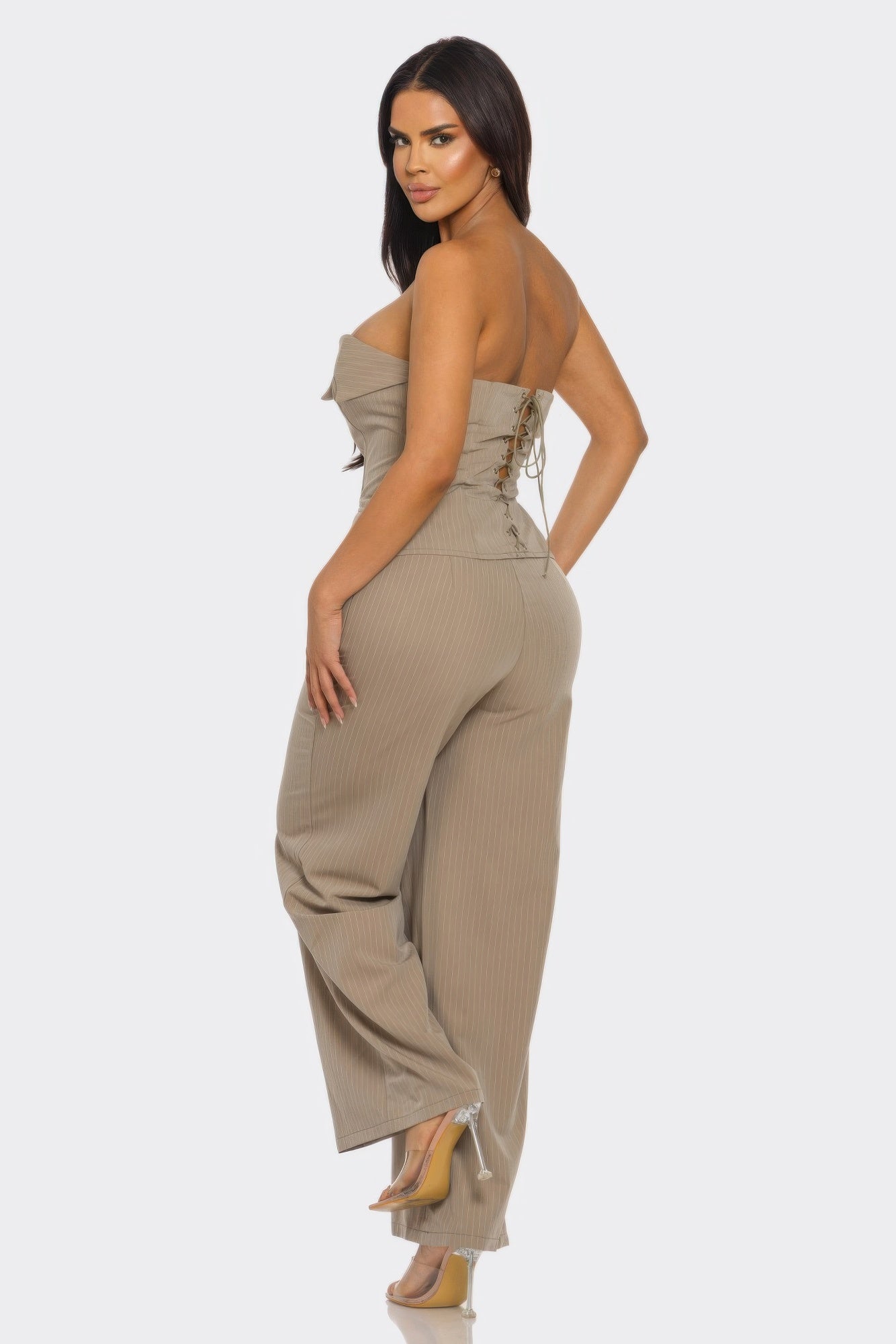 Toshe Women's Fashions off-shoulder vest top and matching pants set, stylish casual outfit with a modern design.