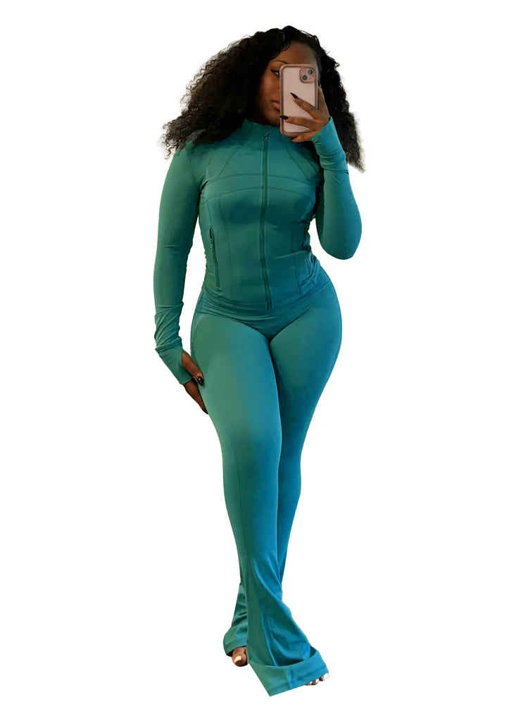 Mock Neck Zipper Fitted Top & Flared Pants Set – Sleek 2-Piece Athletic Lounge Outfit