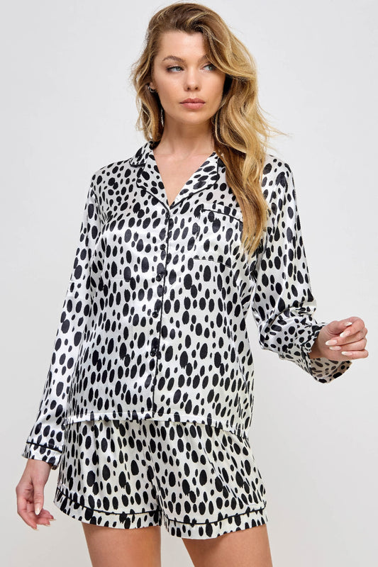 Dalmy pajama set in soft fabric, featuring a relaxed fit and comfortable design, from Toshe Women's Fashions.